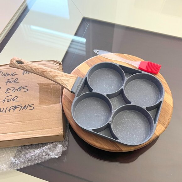 Brand New 4-Separate-Egg Frying Pan! Great for Burger Toppers! - Picture 5 of 7